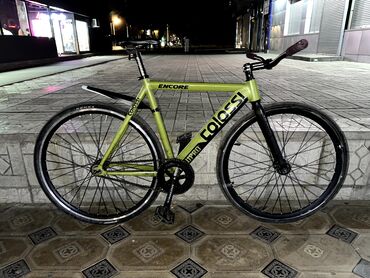 велосипед forward apache: Велосипед Fixed Gear с характерной жесткой передачей, что делает его