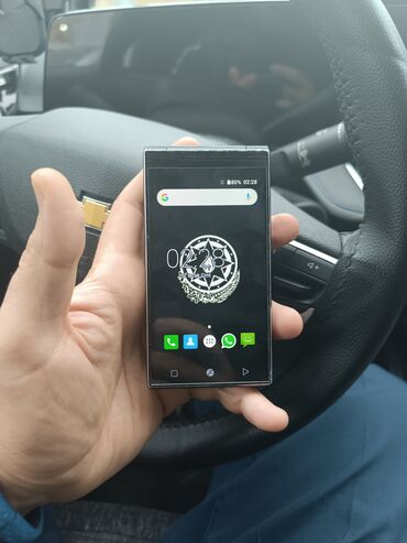 Digər mobil telefonlar: Retro model ikili sensor ekran whatsapp gedir iki nömrə yaddaş kartı