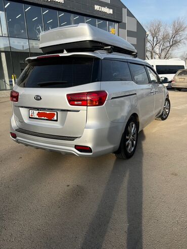 Kia: Kia Carnival: 2018 г., 2.2 л, Автомат, Дизель, Минивэн — 3