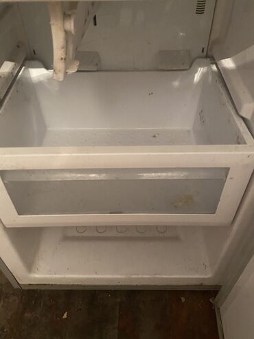 садор титан: Холодильник Samsung, Б/у, Двухкамерный, No frost, 70 * 180 * 50