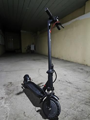 saft velosiped 29: Elektrik skuter – qatlana bilən, şəhərdaxili gediş üçün — 1