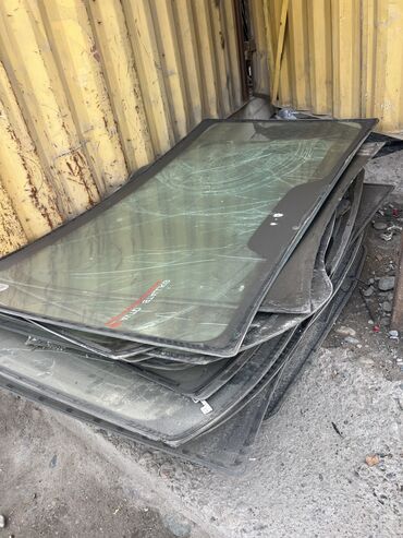 утеплитель для дверей: Отдам даром б/у автостекла, под стяжку пола, для утепления