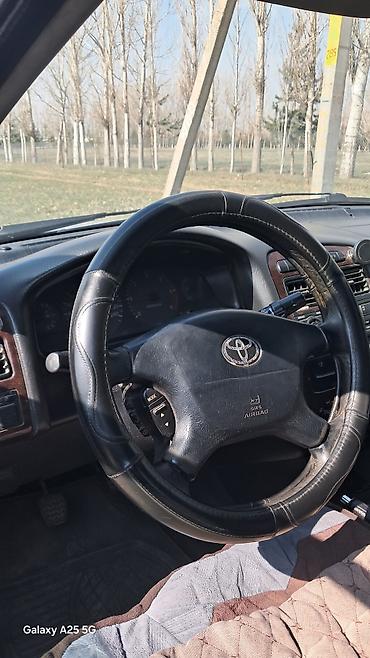 динамики камри: Toyota Avensis: 2001 г., 2 л, Механика, Дизель, Седан — 8