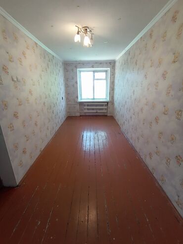 финский дом: 1 комната, 31 м², Индивидуалка, 2 этаж, Старый ремонт