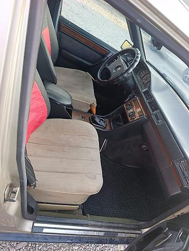 tir: Mercedes-Benz W124: 1986 г., 2.3 л, Седан — 10