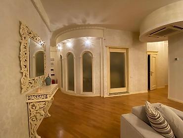 divan fabrikası: İcarəyə verilir 5 otaqlı yeni tikili 200 m², Nizami m. Kateqoriya — 10