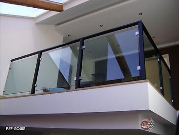 Pilləkən məhəccərləri: Şüşə məhəccər sifarişi.Şüşə perila. Aluminium perila.Məhəccər — 10