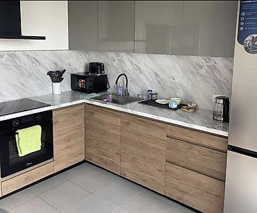 аренда евартир: 🏠 1-комнатная квартира
📍 ЦУМ
🏙 Бишкек
💰 33 000 сом — 2