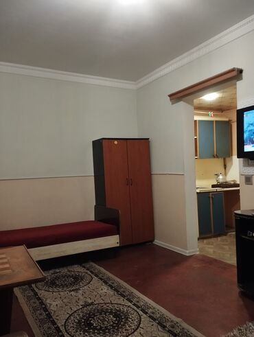 kirayə verilir: 25 м², 1 комната, Комби, Газ, Электричество