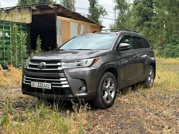 Toyota: Срочно сатылат Toyota Hailander limited 
2017 объём 3.5