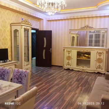 набор художника: Həzi Aslanov metrosu yaxınlığında 3 otaqlı əla təmirli mənzil kirayə