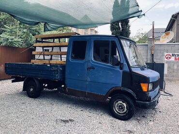 реф присеп: Mercedes-Benz : 1989 г., 2.3 л, Механика, Дизель, Бус