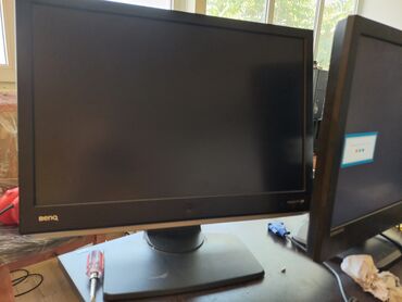 benq e700 monitor: Монитор, Benq, Б/у, 19" - 20"