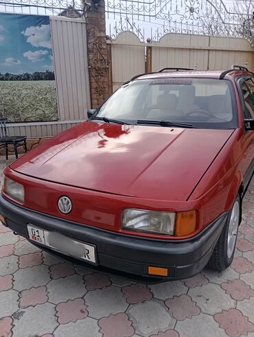 Volkswagen: Volkswagen Passat: 1989 г., 1.8 л, Механика, Бензин, Универсал