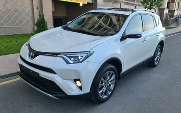Toyota: Toyota RAV4: 2018 г., 2.5 л, Автомат, Бензин, Кроссовер