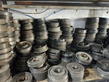 Kompressorlar: Müxtəlif ölçülü və növdə olan damper şkivləri topdan satılır. Bu