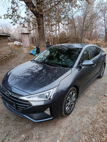 Hyundai: Hyundai Elantra: 2018 г., Автомат, Бензин, Седан — 12