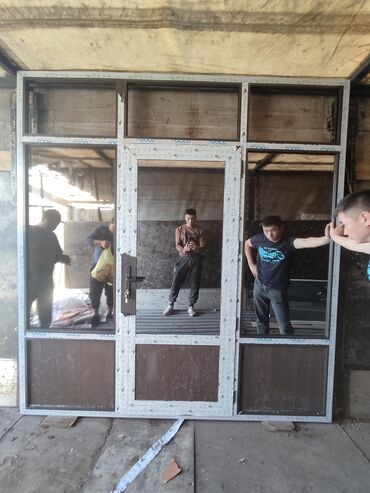 Пластиковые окна на заказ: Пластиковое окно на заказ, Тип окна: Мансардные, Панорамные, Стандартные, Бесплатная установка, Без рассрочки at lalafo.kg — 3 Пластиковые окна на заказ: Пластиковое окно на заказ, Тип окна: Мансардные, Панорамные, Стандартные, Бесплатная установка, Без рассрочки — 3