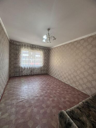 бишкек ахунбаева: 2 комнаты, 46 м², 105 серия, 5 этаж, Старый ремонт