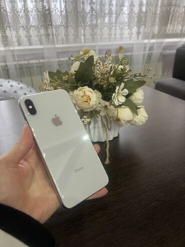 видеокамера hero 4: IPhone Xs Max, Б/у, 256 ГБ, Защитное стекло, Чехол, 81 %