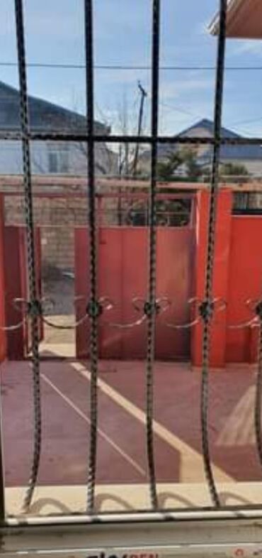 Həyət evləri və villaların satışı: Binəqədi qəs. 3 otaqlı, 100 kv. m, Yeni təmirli — 4