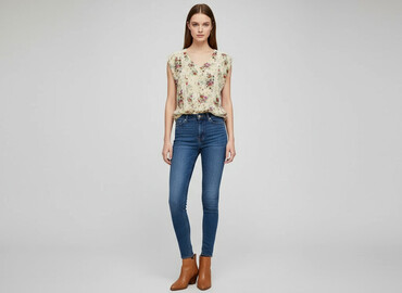 lidl esmara bluzki: H&M, Жіноча блуза, розмір XS