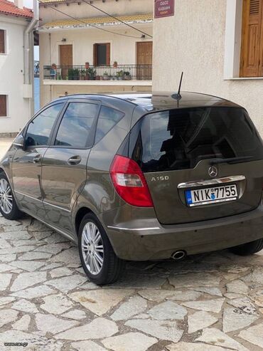 Οχήματα: Mercedes-Benz A 150: 1.5 l. | 2009 έ. Χάτσμπακ