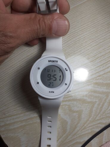 Qol saatları: Bütün saatların bir ədədi 7 manatdır. Çatdırılma Ayna Sultanova — 5