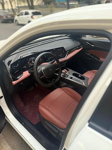 changan cs95: Changan X5 Plus: 2025 г., 1.5 л, Автомат, Бензин, Кроссовер — 6