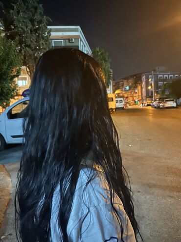 ищу работу на своём автомобиле: Salam mənim 20 yaşm var normal maaşlı iş isdəyrəm