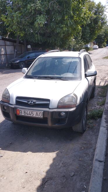 хендай тускани: Hyundai Tucson: 2009 г., 2 л, Автомат, Бензин, Кроссовер
