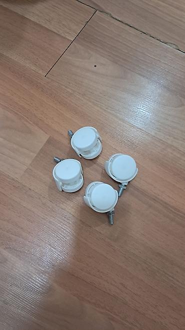 Uşaqlar üçün digər mallar: Təmiz taxta materialdan (mdf deyil) olan uşaq kravatı satılır.Matras — 2