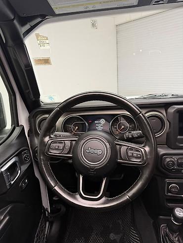 mini cooper: Jeep Wrangler: 2021 г., 2 л, Автомат, Бензин, Внедорожник — 3
