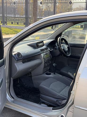 Mazda: Mazda Demio: 2004 г., 1.5 л, Автомат, Бензин, Хэтчбэк — 14
