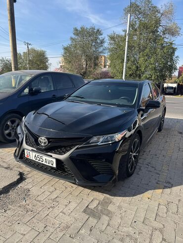 продаю машину требуется ремонт двигателя: Toyota Camry: 2018 г., 2.5 л, Автомат, Бензин, Седан