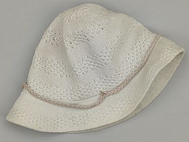 Hats and caps: Hat, Female, condition - Fair