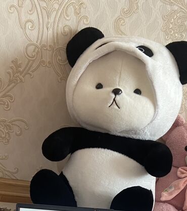 Игрушки: Продаётся мишка панда