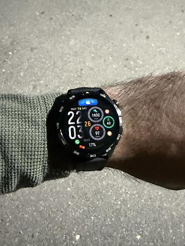 s2000 smart watch: Ağıllı saat – idman üslubunda, dairəvi displeyli model. - Rəng: qara — 2