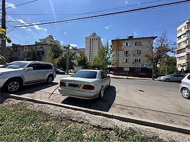 x class: Mercedes-Benz E-Class: 2000 г., 4.3 л, Автомат, Бензин, Седан — 5