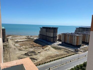 Uzunmüddətli kirayə mənzillər: Sumqayıtda bulvara yaxın,13 mertebeli binanın 12-ci mərtəbəsində — 13