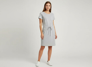 sukienki dla niskiej osoby: Women`s dress, size One size