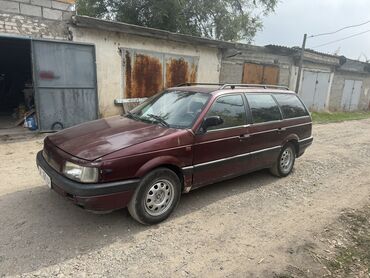 Volkswagen: Volkswagen ID.3: 1990 г., 1.8 л, Механика, Бензин, Седан