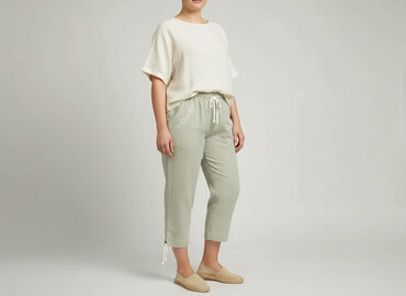 krótkie spodenki biegowe: 3/4 Trousers for women, size 2XL