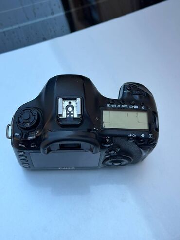 фотоаппарат canon powershot sx410 is black: Canon 5d mark 3
proberg 400k
heç bir problemi yoxdur əla vəzyətdədir