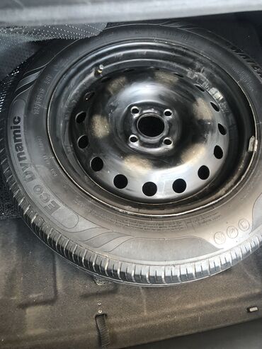 Disk təkərlər: İşlənmiş Disk təkər Hyundai 195 / 65 / R 15, 4 Boltlu