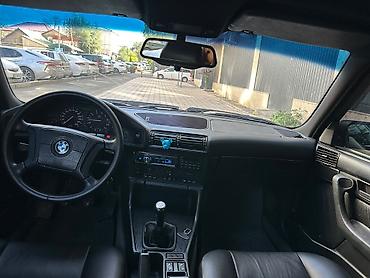 аукцион номер кр: BMW 5 series: 1995 г., 2.5 л, Механика, Бензин, Седан — 6