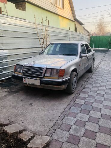 Mercedes-Benz: Mercedes-Benz W124: 1990 г., 2.3 л, Механика, Бензин, Седан