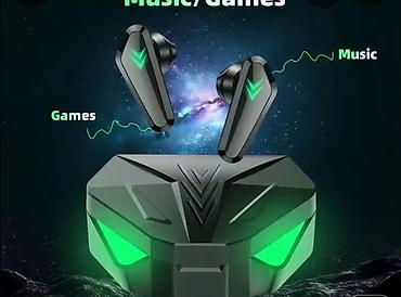 iphone 13 dubai version: Gaming üslublu TWS simsiz qulaqlıq - Futuristik dizaynlı şarj qutusu — 3