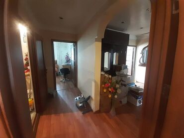 Köhnə tikili: Bakı, 4 otaqlı, Köhnə tikili, 100 kv. m — 8