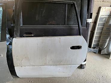 Двери и комплектующие: Продаю капот, двери на степ, стрим, эстима витс фит камри ниссан — 19